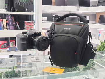 Sony Fotocamera A3000 + Custodia - PROMO