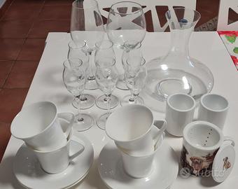 Bicchieri e tazze + decantatore