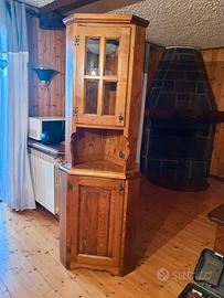 Angoliera in legno massello