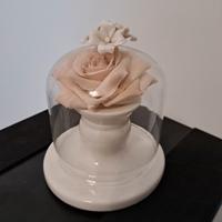 Campana di vetro con base in ceramica