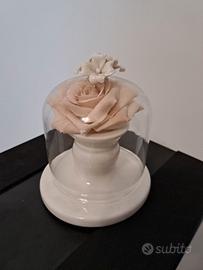 Campana di vetro con base in ceramica