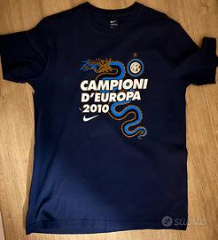 T-shirt celebrativa Inter 2010