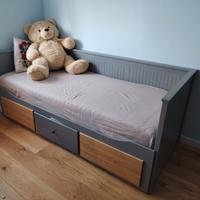 Letto ikea Hemnes con 2 materassi ,