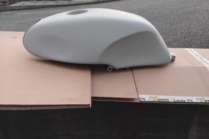 Serbatoio Moto Guzzi Racing