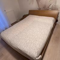 Letto matrimoniale + doppio telaio + doghe legno