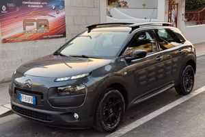 Citroen C4 Cactus 1.2 82CV Shine *CAMERA - 2016