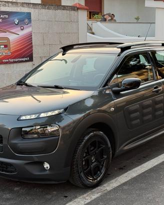 Citroen C4 Cactus 1.2 82CV Shine *CAMERA - 2016