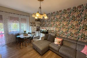 TRILOCALE COMPLETAMENTE RISTRUTTURATO CON BOX AUTO