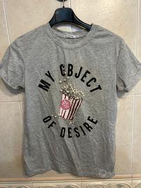 Maglietta della Stradivarius Nuova .