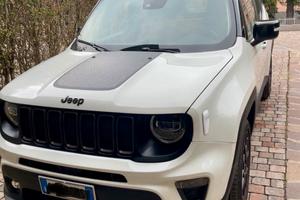 Jeep renegade ibrida benzina / elettrica