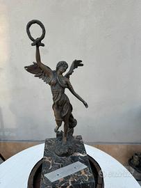 Statua di bronzo