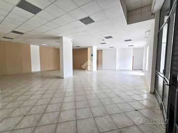 MAGAZZINO A NOTARESCO