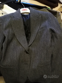 Completo giacca e pantalone