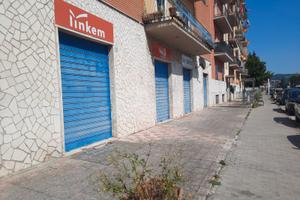 Locale commerciale / ufficio