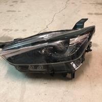 Faro mazda cx-3 full led INCIDENTATO