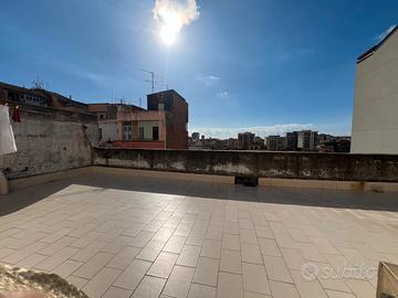 CATANIA zona BORGO attico con terrazza
