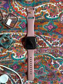 Apple Watch SE (2020)