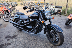 Moto custom Suzuki intruder Total black 2016 c800