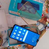smartphone modello Honor View 10 Lite 