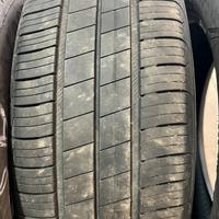 195/60R18 96H. Estivi
