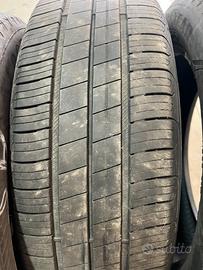 195/60R18 96H. Estivi