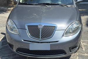 Lancia y 1.2 come nuova