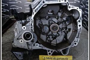 Cambi Manuali DACIA Sandero III B4D419