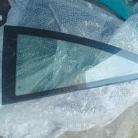 vetro posteriore destro Opel Corsa D 3 porte 