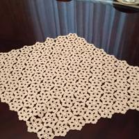 Tris centrini, colore ecrù, cotone freccia 16