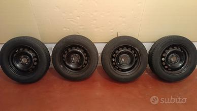 Pneumatici invernali Pirelli