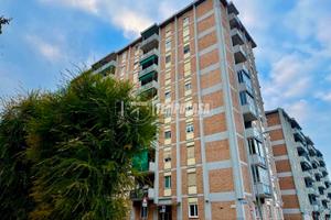Appartamento a Moncalieri Via I' Maggio 2 locali