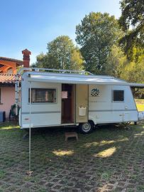 Roulotte Knauus 450 sport