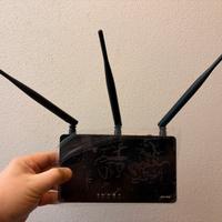 Router D-Link DIR-809