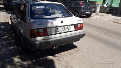 VOLVO Serie 400 - 1989