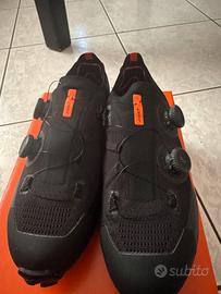 Scarpe DMT