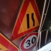 Cartelli segnaletica lavori