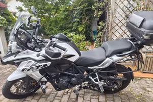 Benelli trk 502 X