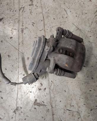 Pinza freno post dx RENAULT SCENIC 1.9cc benz 2009