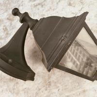 Applique da giardino in metallo