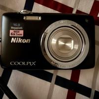 Fotocamera Nikon Coolpix S2700