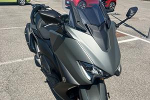 Yamaha T Max 560 - 2021