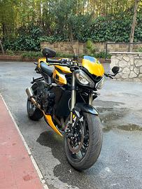 Triumph street triple 765 rs 2023