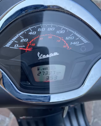 Gts 300 SUPER Sport 6 /2018
