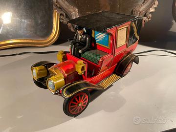 Early Model Limousine - Alps - Japan TinToy latta