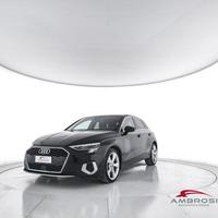 AUDI A3 30 TDI S tronic Business Advanced
