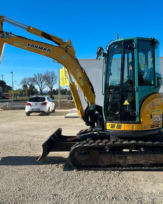 MINIESCAVATORE YANMAR VIO 50 U A NOLEGGIO