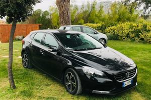Volvo V40 2014 Momentum edition D2