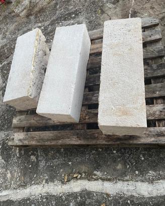 portale in pietra