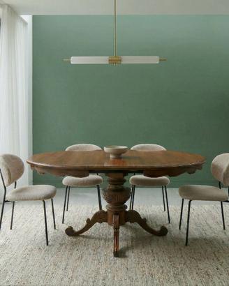 Tavolo in legno tondo/ovale gambe cesellate