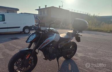 KTM DUKE 790 L 2024